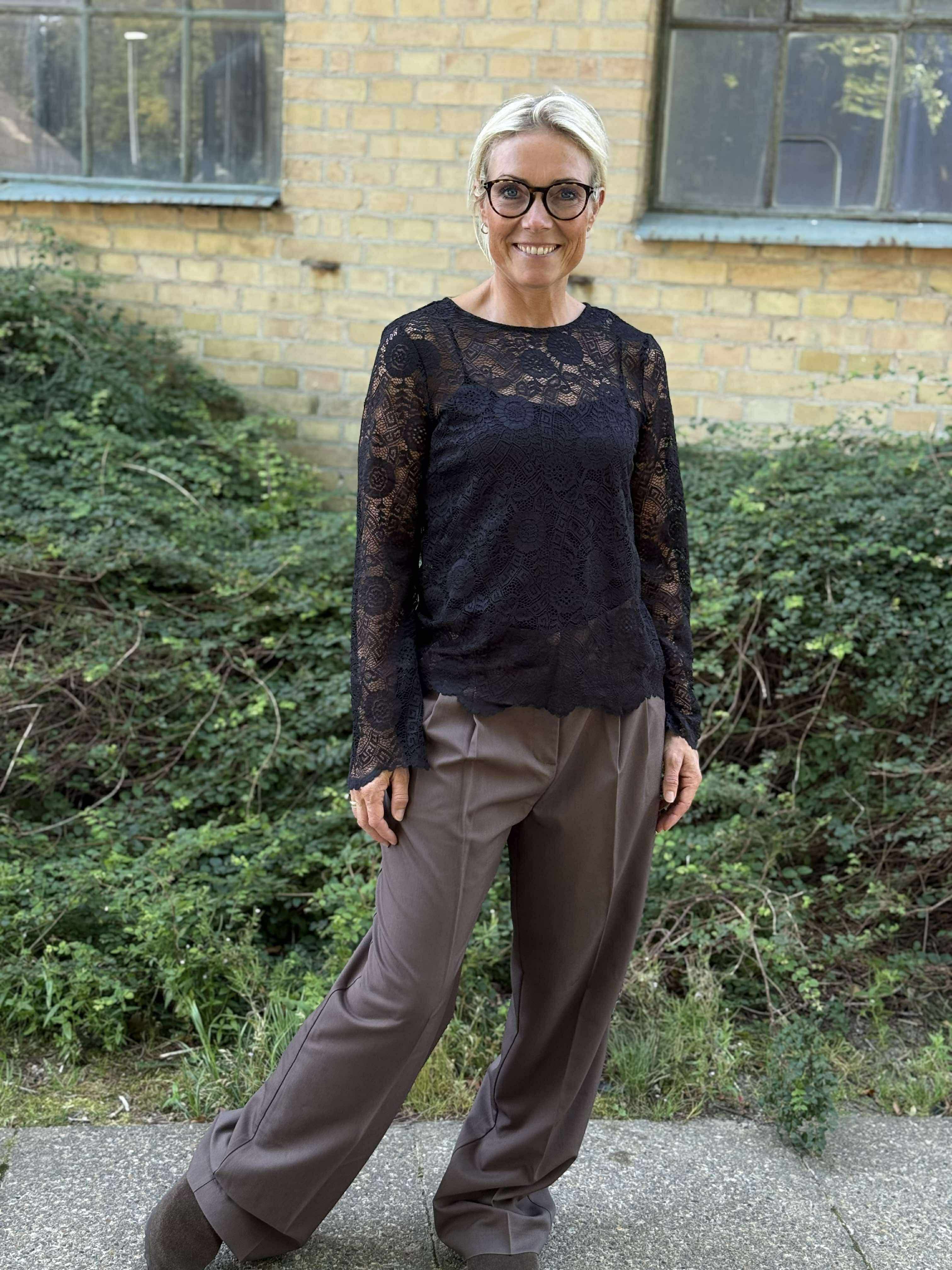 PCOLLINE Top - Black